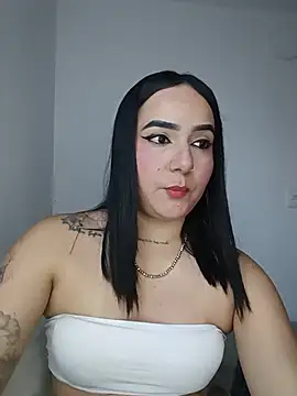 lucyparker 28 online show from June 21, 11:10 pm