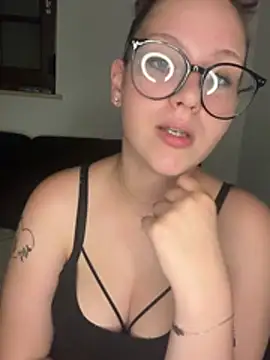 CuteBeaX online show from June 30, 7:58 pm