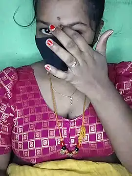 Snapshot of tamil_butterfly chatting on June 16, 5:57 pm tamil butterfly online show from June 16, 5:57 pm