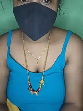 Snapshot of tamil_butterfly chatting on June 21, 2:28 am tamil butterfly online show from June 21, 2:28 am