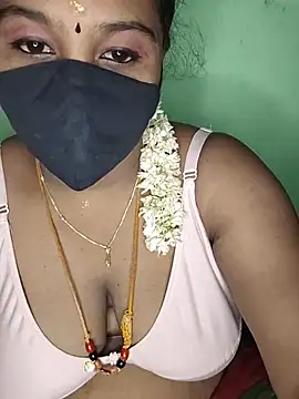Snapshot of tamil_butterfly chatting on June 9, 6:42 pm tamil butterfly online show from June 9, 6:42 pm