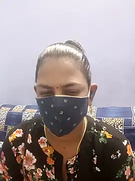 cathrine92 online show from June 15, 1:44 pm