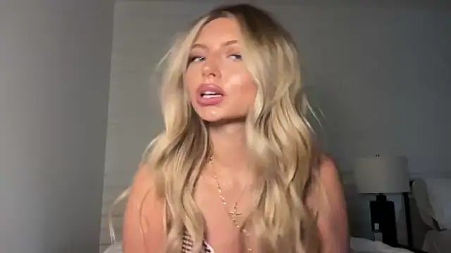 Summerclarke online show from May 15, 11:25 pm