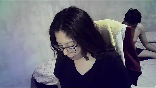 Snapshot of Grace_Moon04 chatting on May 2, 10:42 am Grace Moon04 online show from May 2, 10:42 am