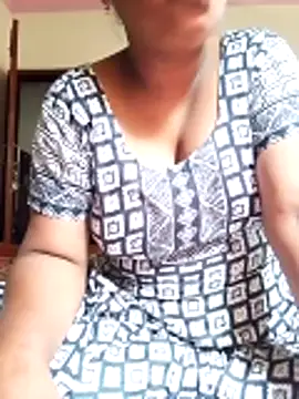 Snapshot of mimi9 chatting on May 29, 4:40 am mimi9 online show from May 29, 4:40 am