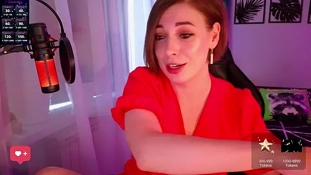 LadyLLS online show from June 20, 3:50 pm