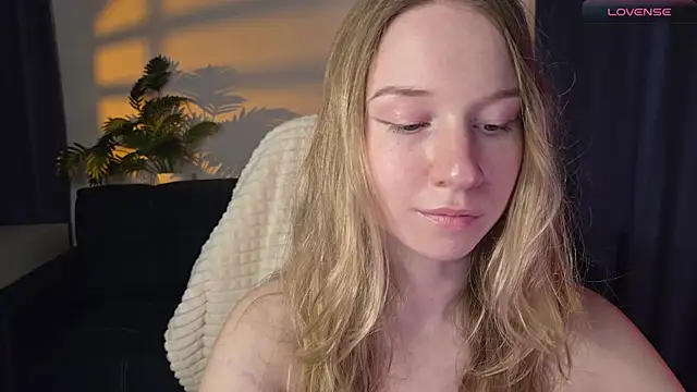 Eve Sin online show from June 26, 3:12 am