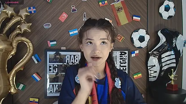 seddielin online show from June 21, 3:56 am