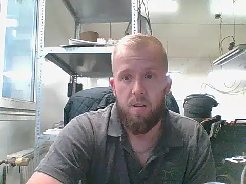 Snapshot of bardiauto chatting on June 15, 4:34 am bardiauto online show from June 15, 4:34 am