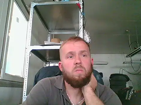 Snapshot of bardiauto chatting on May 22, 11:41 am bardiauto online show from May 22, 11:41 am