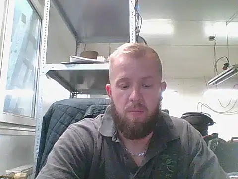 Snapshot of bardiauto chatting on June 1, 4:35 am bardiauto online show from June 1, 4:35 am