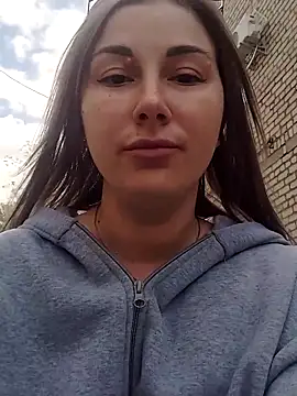 Elsa1904 online show from April 30, 9:05 am