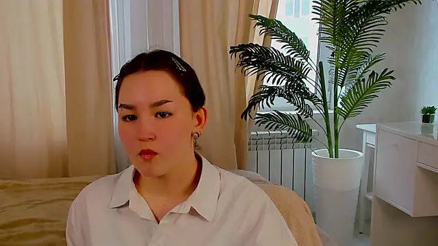 EdythSullens online show from April 30, 8:54 am