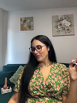 Snapshot of AnyEvyy chatting on June 15, 5:18 am AnyEvyy online show from June 15, 5:18 am