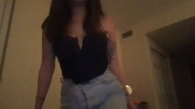 kittycat4810 online show from May 18, 5:56 am