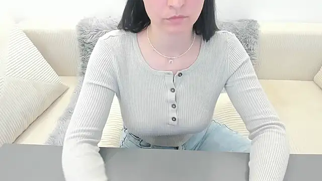 Snapshot of Linabay2 chatting on May 22, 6:11 am Linabay2 online show from May 22, 6:11 am