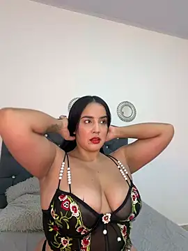 viioletta 00 online show from June 13, 4:16 pm
