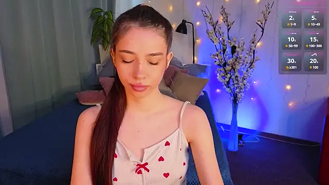 Monica Venom online show from May 3, 1:47 pm