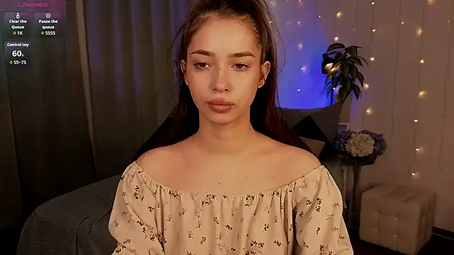 Monica Venom online show from June 11, 1:41 pm
