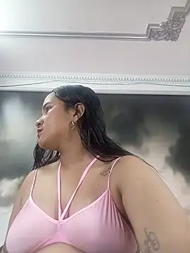 Snapshot of NATY_BUSTOS chatting on June 3, 11:31 pm NATY BUSTOS online show from June 3, 11:31 pm