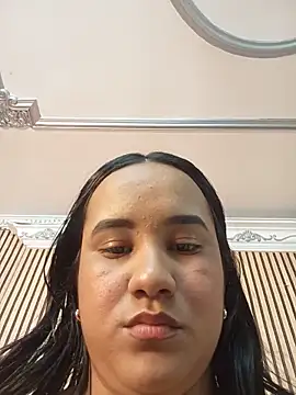 Snapshot of NATY_BUSTOS chatting on May 21, 3:04 am NATY BUSTOS online show from May 21, 3:04 am