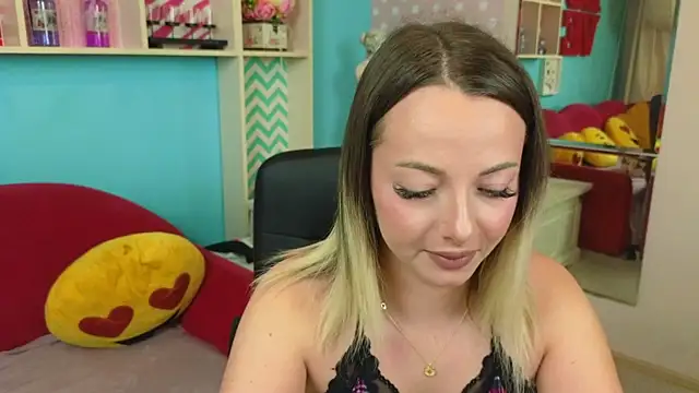 Wet Dakota online show from June 12, 4:21 am