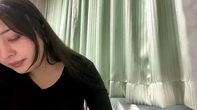 Snapshot of Sonata_Asky chatting on May 15, 11:03 pm Sonata Asky online show from May 15, 11:03 pm