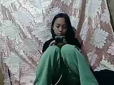 Yours AsianPinayGirl18 online show from May 9, 10:07 am