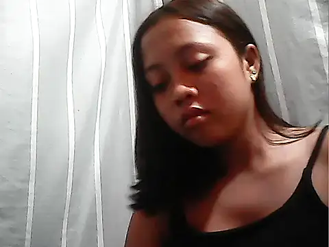 Yours AsianPinayGirl18 online show from June 28, 12:28 am