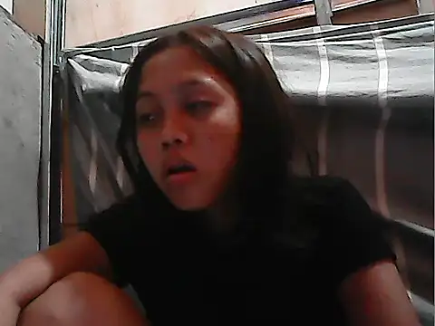 Yours AsianPinayGirl18 online show from July 2, 3:23 am