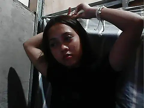 Yours AsianPinayGirl18 online show from July 1, 11:10 am