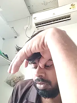 Snapshot of Rohit657600 chatting on June 14, 5:08 am Rohit657600 online show from June 14, 5:08 am