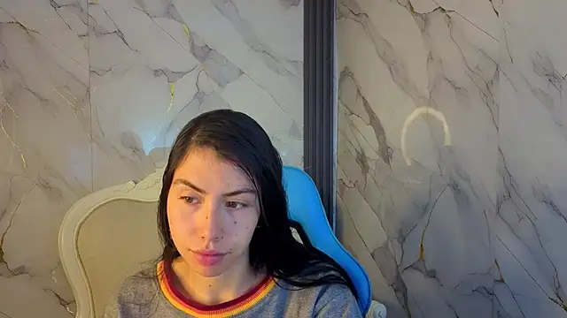 timkerhell 18 a online show from May 6, 3:43 am