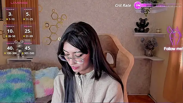 Snapshot of mia_smoke_ chatting on May 12, 2:56 pm mia smoke online show from May 12, 2:56 pm