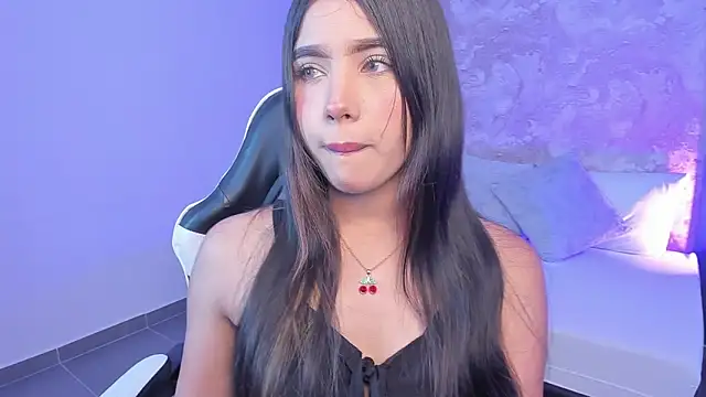 megan thorp online show from June 13, 7:12 pm
