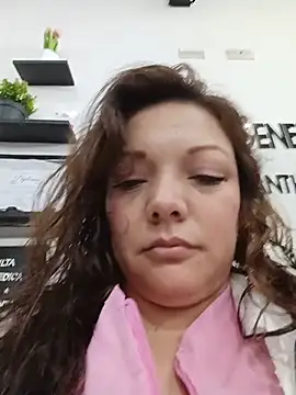 Snapshot of SAMANTHA--02 chatting on July 18, 1:41 pm SAMANTHA--02 online show from July 18, 1:41 pm