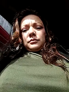 Snapshot of SAMANTHA--02 chatting on July 25, 1:50 pm SAMANTHA--02 online show from July 25, 1:50 pm
