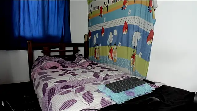 Vannellope vladimir online show from June 10, 1:56 pm
