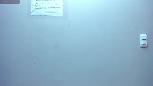 Snapshot of SaphiraJames chatting on May 21, 2:09 am SaphiraJames online show from May 21, 2:09 am