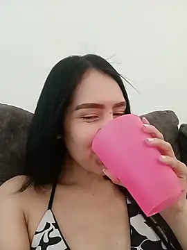 madiison hot online show from June 26, 6:58 pm