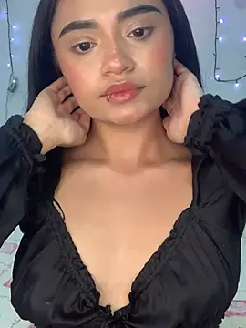 angiee boo1 online show from May 6, 10:58 pm