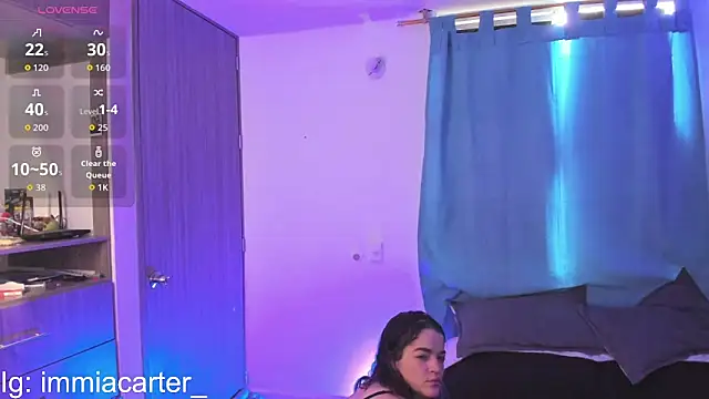 miaxcarterx online show from April 30, 8:38 pm