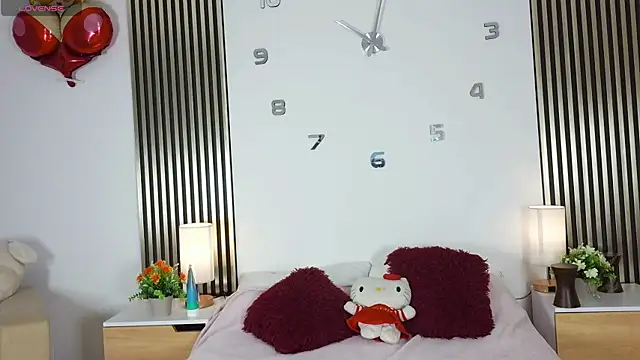 Snapshot of Juliette_Doll_ chatting on June 30, 1:44 pm Juliette Doll online show from June 30, 1:44 pm