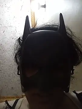 QueenofHair online show from June 9, 4:41 pm
