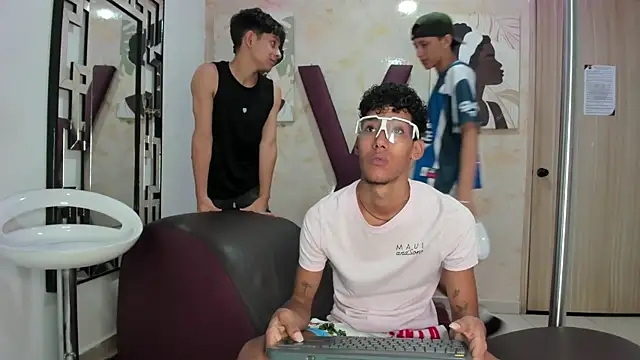 RED BOYS XXX online show from May 12, 1:17 pm