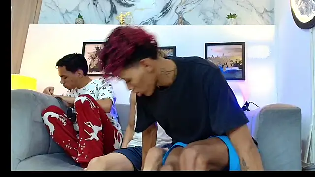 RED BOYS XXX online show from June 21, 1:39 pm
