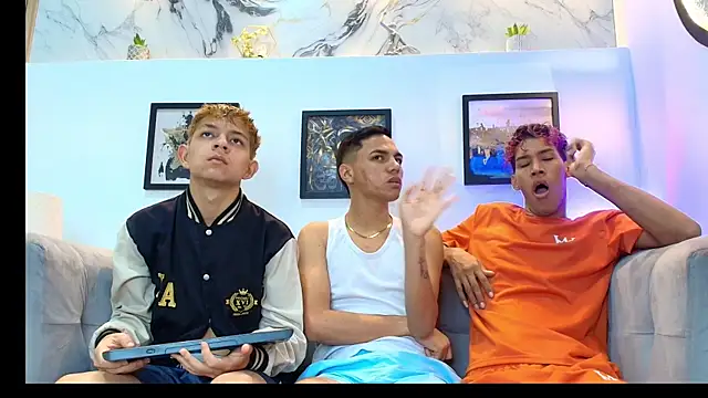 RED BOYS XXX online show from June 24, 1:32 pm
