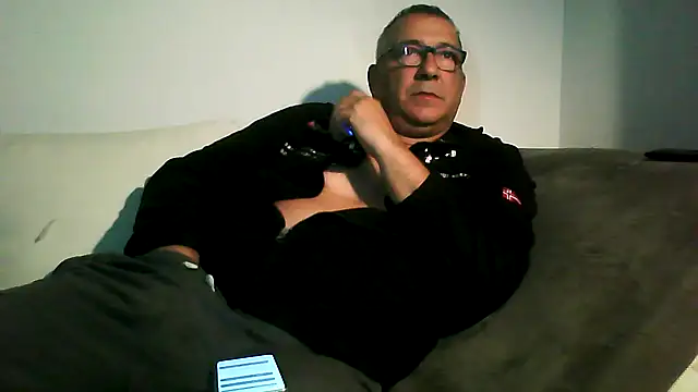 Soloyan online show from November 10, 5:23 am