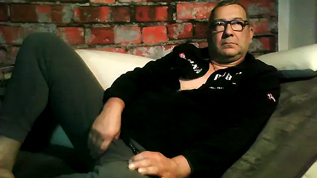 Soloyan online show from December 19, 7:00 am