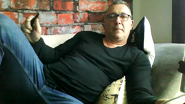 Soloyan online show from February 25, 1:22 pm